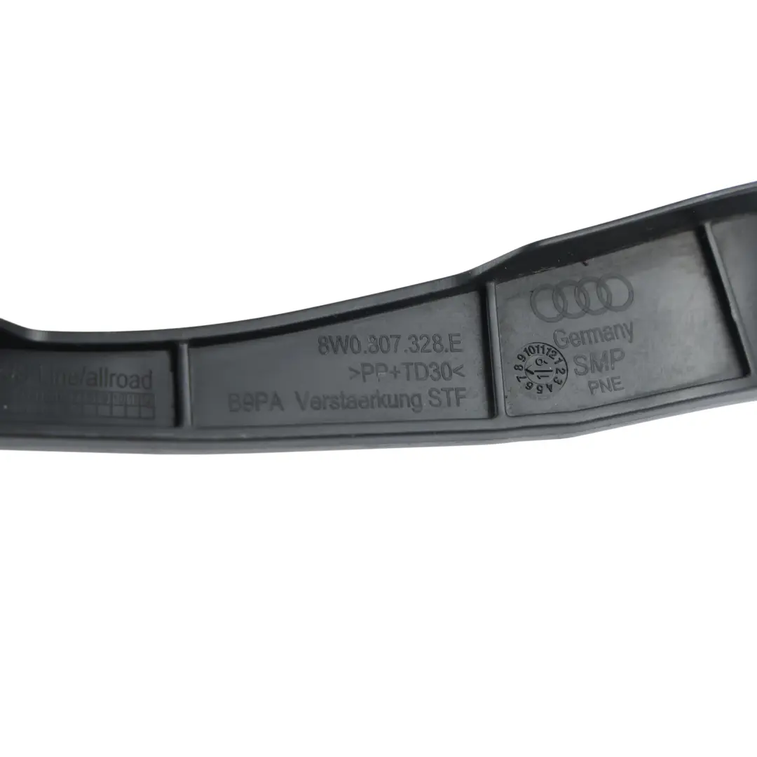 Rinforzo Paraurti Anteriore Staffa Guida Destra per Audi A4 B9 con numero di parte 8W0807328E Audi A4 B9 Rinforzo Paraurti Anteriore Staffa Guida Destra - SKU 8W0807328E - Numero di parte 8W0807328E