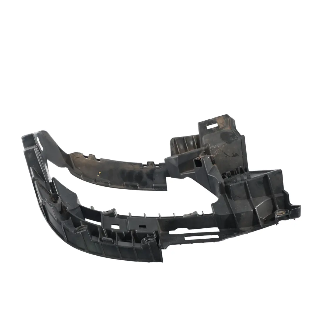 Soporte Parachoques Trasero Izquierdo para Audi A4 B9 con número de pieza 8W0807347D Audi A4 B9 Soporte Parachoques Trasero Izquierdo - SKU 8W0807347D - Número de pieza 8W0807347D