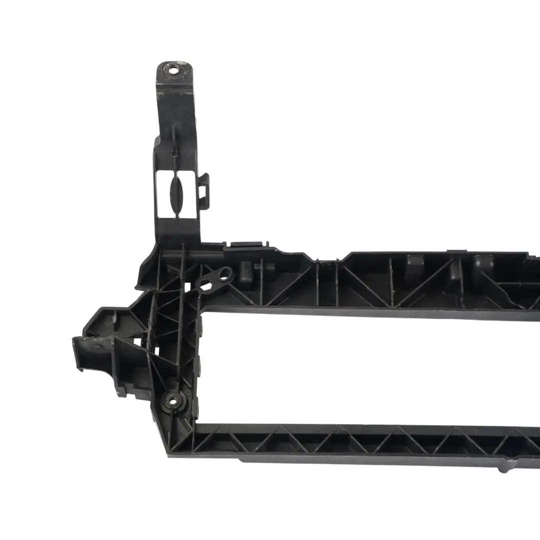 Supporto Staffa Griglia Presa Aria Anteriore per Audi A5 F5 con numero di parte 8W0807771 Audi A5 F5 Supporto Staffa Griglia Presa Aria Anteriore - SKU 8W0807771 - Numero di parte 8W0807771