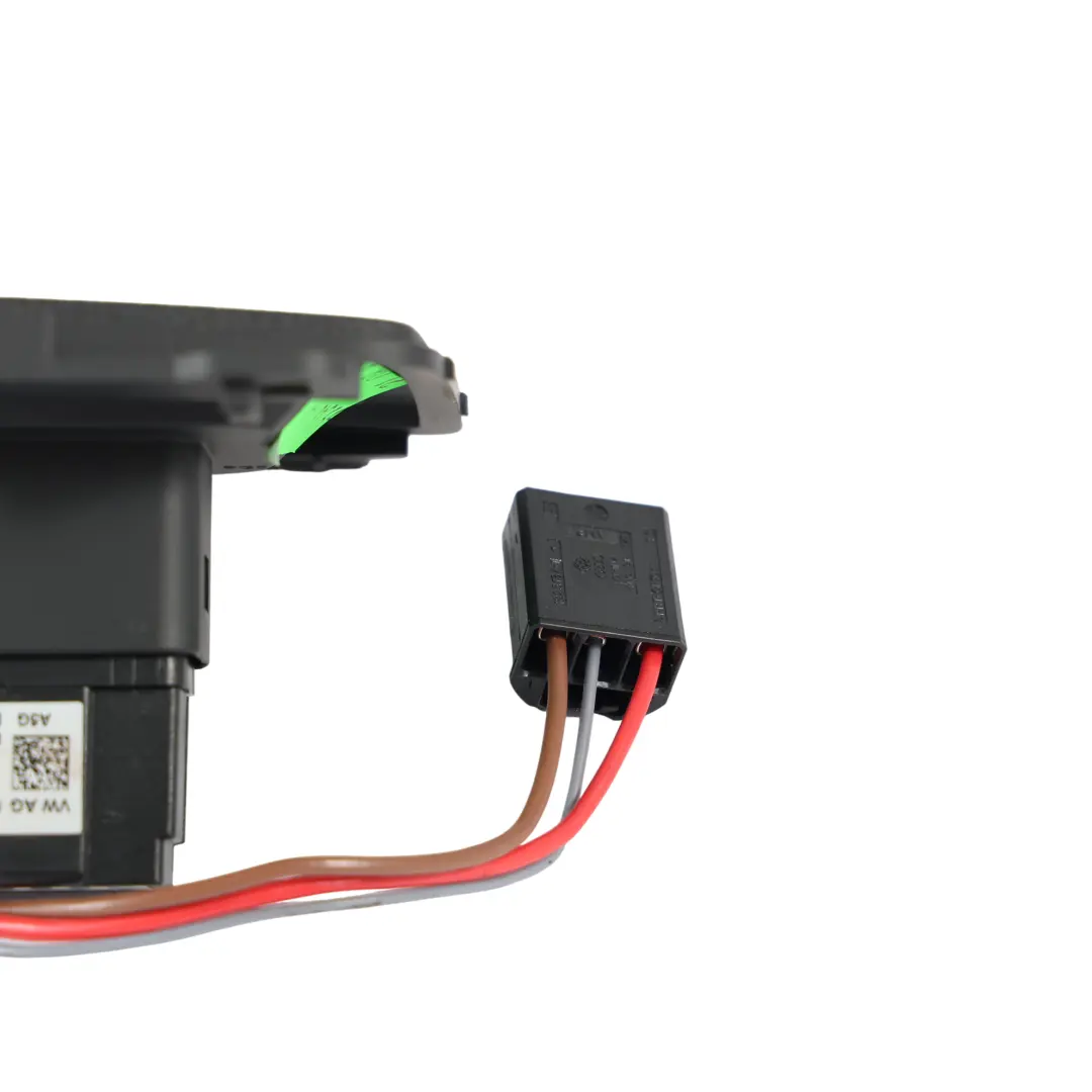 Audi A5 F5 Tylna Konsola Środkowa Podwójny USB Gniazdo 12V - SKU 8W0863324A-1 - Numer Części 8W0863324A