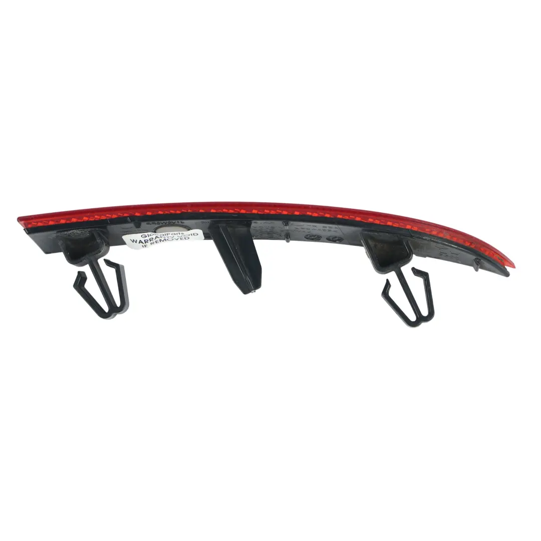 Audi A4 B9 Riflettore Luce Paraurti Posteriore Esterno Sinistro - SKU 8W0945105AA - Numero di parte 8W0945105AA