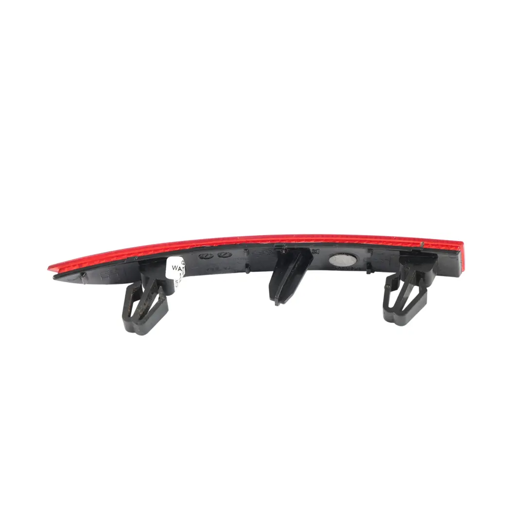 Audi A4 B9 Odblask Zderzaka Tylny Lewy - SKU 8W0945105AC - Numer Części 8W0945105AC