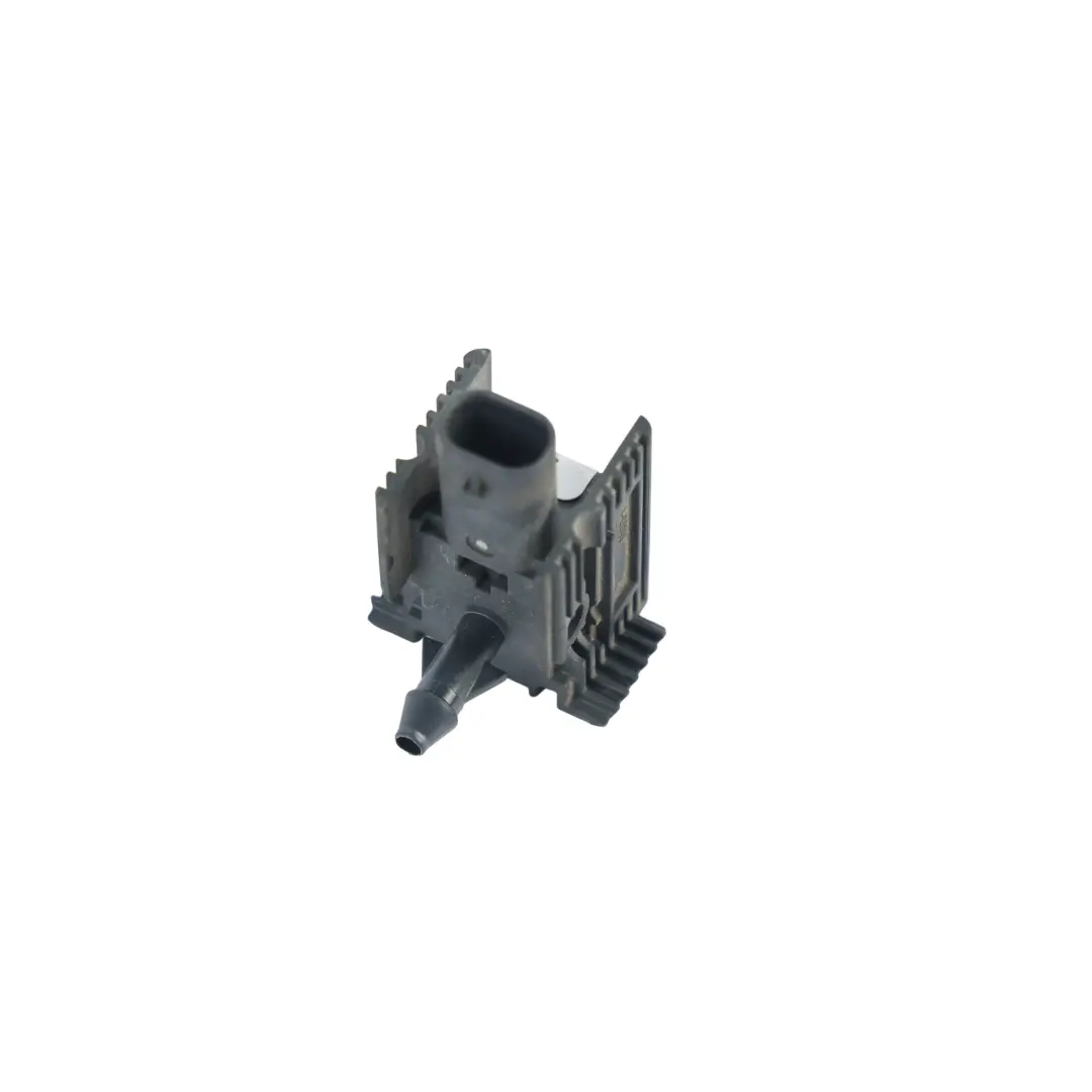 Pedestrian Protection Pressure Sensor to Audi A5 F5 with Part number 8W0959121G Audi A5 F5 Pedestrian Protection Pressure Sensor - SKU 8W0959121G - Part number 8W0959121G