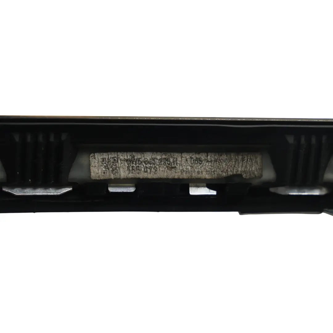 Finestrino Triangolare Posteriore Vetro Destro AS2 per Audi A4 B9 con numero di parte 8W5845298H Audi A4 B9 Finestrino Triangolare Posteriore Vetro Destro AS2 - SKU 8W5845298H - Numero di parte 8W5845298H