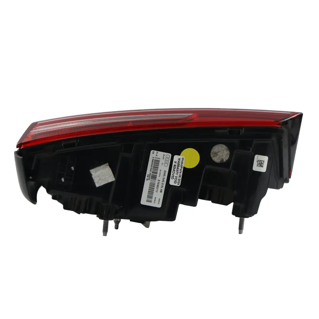 LED Tail Lamp Light Taillight Right O/S 8W59450769AB to Audi A4 B9 Rear with Part number 8W5945076AB Audi A4 B9 Rear LED Tail Lamp Light Taillight Right O/S 8W59450769AB - SKU 8W5945076AB - Part number 8W5945076AB