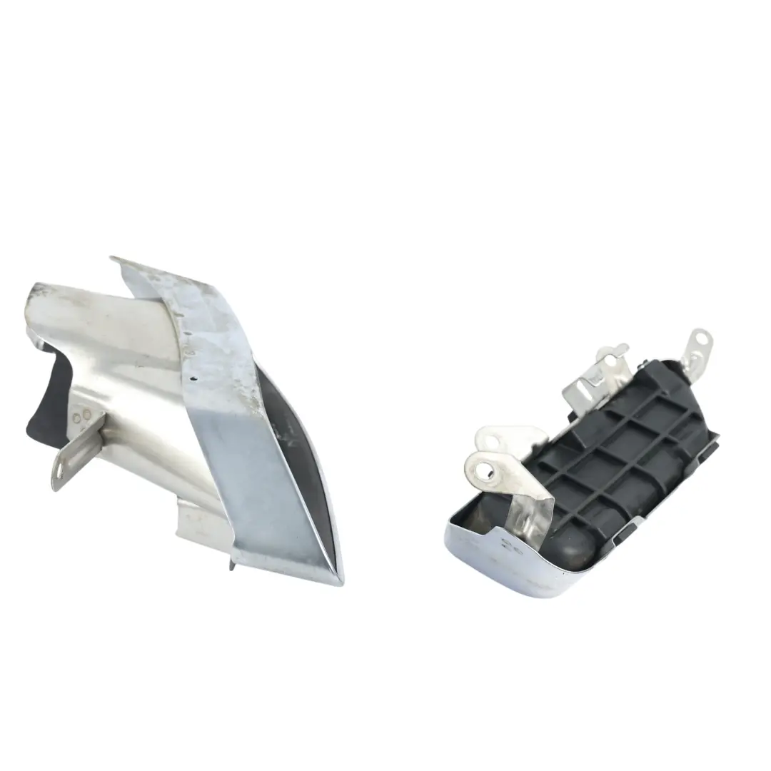 Set Terminali Scarico Paraurti Posteriore Sinistro Destro per Audi A4 B9 A5 F5 con numero di parte 8W0253825L Audi A4 B9 A5 F5 Set Terminali Scarico Paraurti Posteriore Sinistro Destro - SKU 8W0253825L-1 - Numero di parte 8W0253825L
