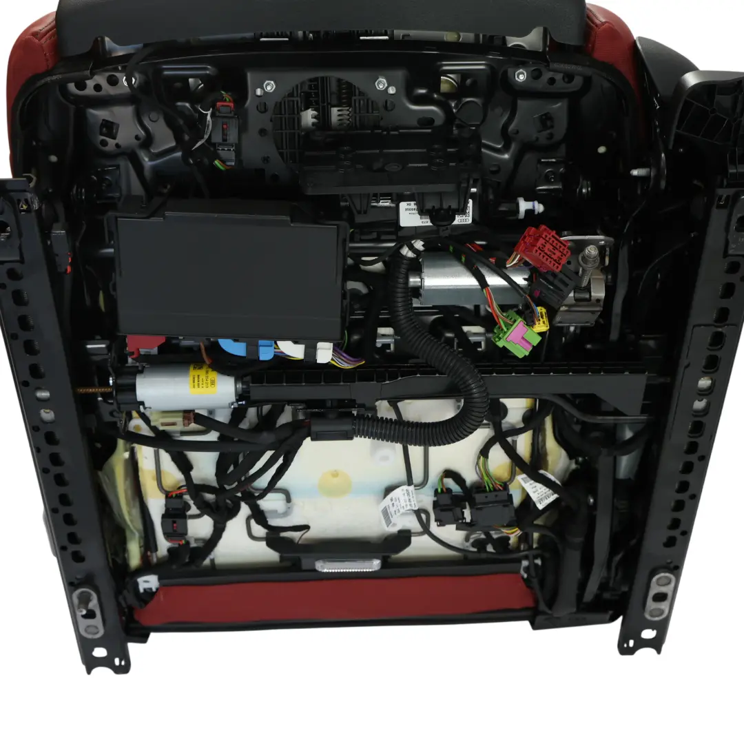 Sedile Ant. Sport Riscaldato Elettr. Massaggio Pelle Sx Rosso Magma per Audi S5 F5 con numero di parte 8W6881805BJ Audi S5 F5 Sedile Ant. Sport Riscaldato Elettr. Massaggio Pelle Sx Rosso Magma - SKU 8W6881805BJ-7 - Numero di parte 8W6881805BJ