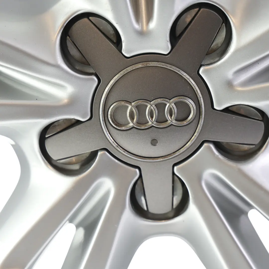 Audi A1 8X Srebrna Felga Aluminiowa 17" 7.5J ET34 - SKU 8X0601025BR-2 - Numer Części 8X0601025BR