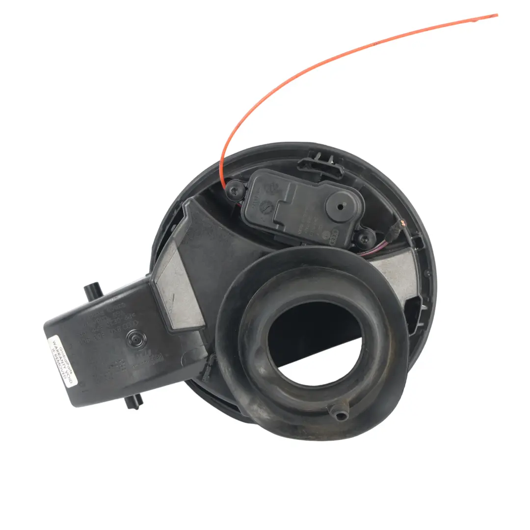 Audi A1 8X Trappe Réservoir Carburant Boîtier Essence - SKU 8X0809906C - Numéro de pièce 8X0809906C