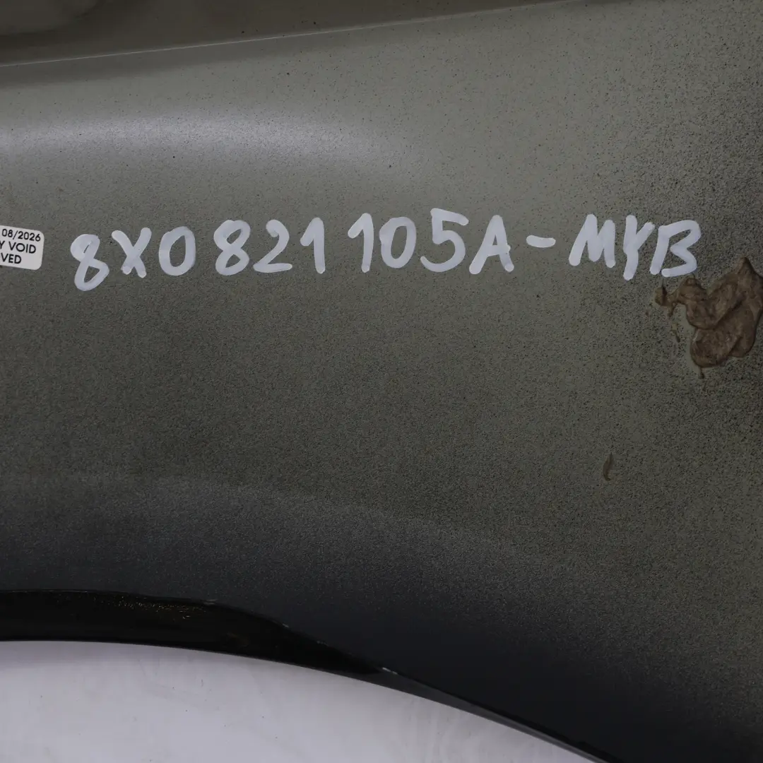 Audi A1 8X Panel Delantero Izquierdo Guardabarros Negro Mítico Metalizado Y9T - SKU 8X0821105A-MYB - Número de pieza 8X0821105A