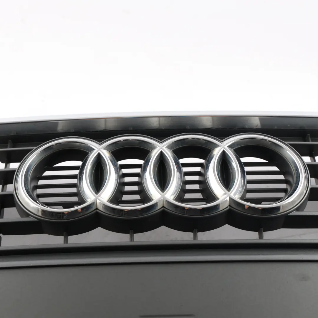 Rejilla Radiador Parachoques Delantero Panel Trim para Audi A1 8X con número de pieza 8X0853651 Audi A1 8X Rejilla Radiador Parachoques Delantero Panel Trim - SKU 8X0853651 - Número de pieza 8X0853651