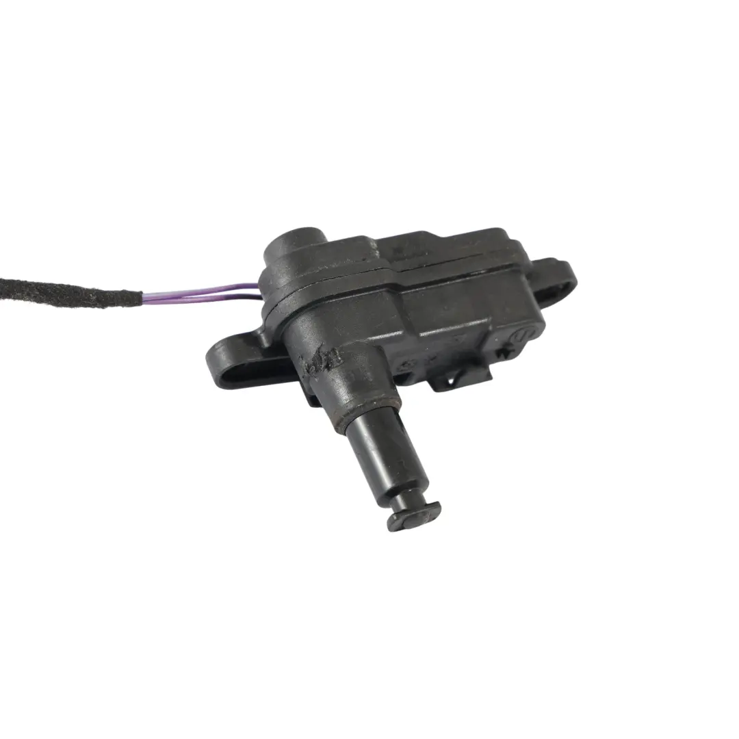 Actionneur Trappe Réservoir Carburant Couvercle pour Audi A1 8X à propos du numéro de pièce 8X0862153 Audi A1 8X Actionneur Trappe Réservoir Carburant Couvercle - SKU 8X0862153-1 - Numéro de pièce 8X0862153