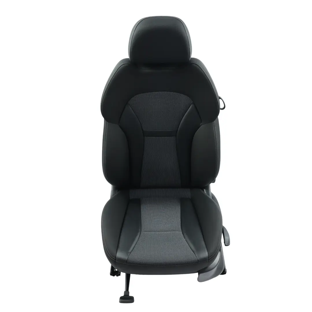 Audi A1 8X 3D Fotel Przód Materiał Soul Czarny Cliff Szary Prawy - SKU 8X0881806K-1 - Numer Części 8X0881806K