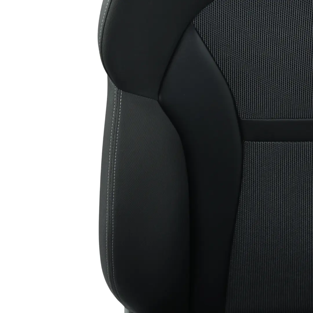 Audi A1 8X 3D Fotel Przód Materiał Soul Czarny Cliff Szary Prawy - SKU 8X0881806K-1 - Numer Części 8X0881806K