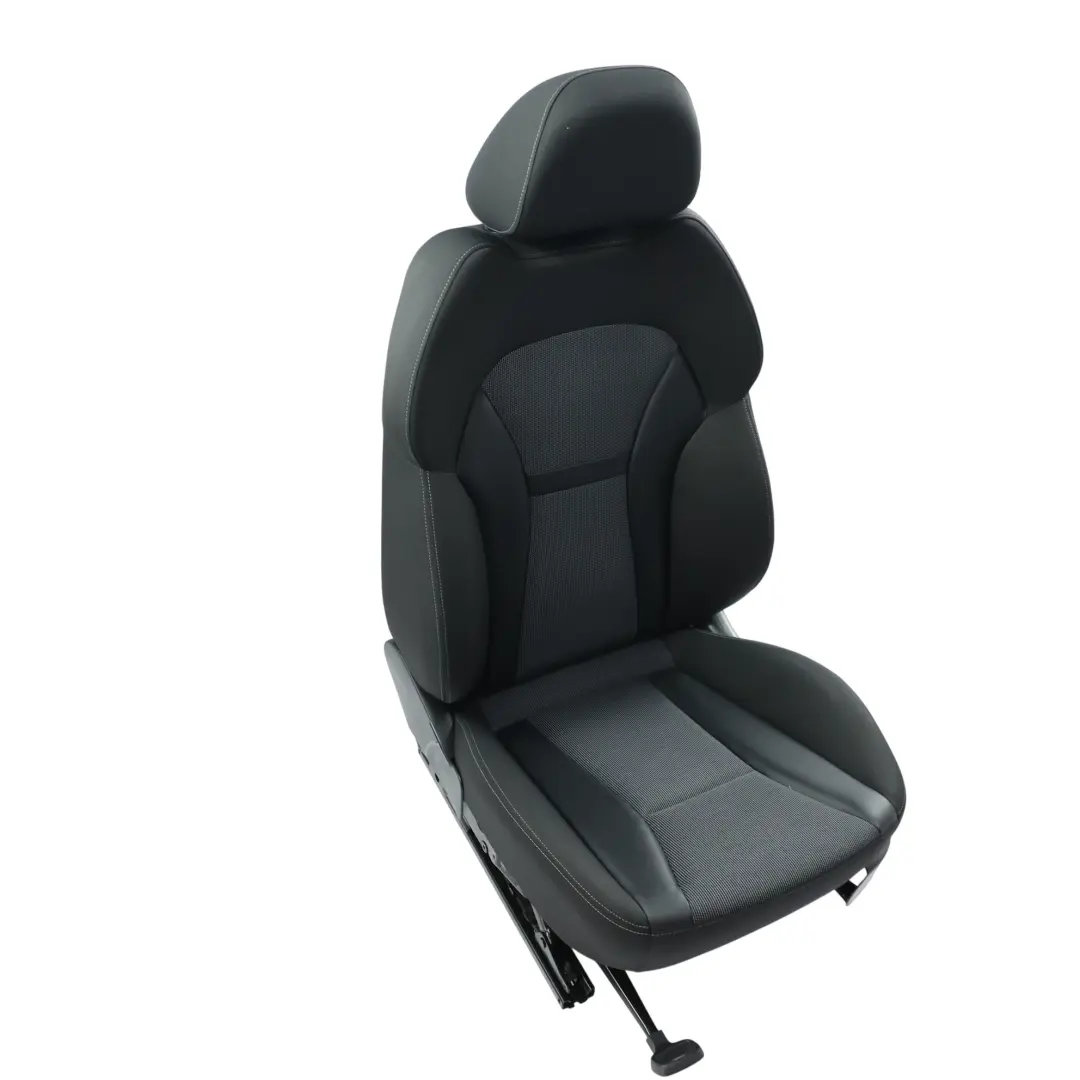 Audi A1 8X 3D Fotel Przód Materiał Soul Czarny Cliff Szary Prawy - SKU 8X0881806K-1 - Numer Części 8X0881806K