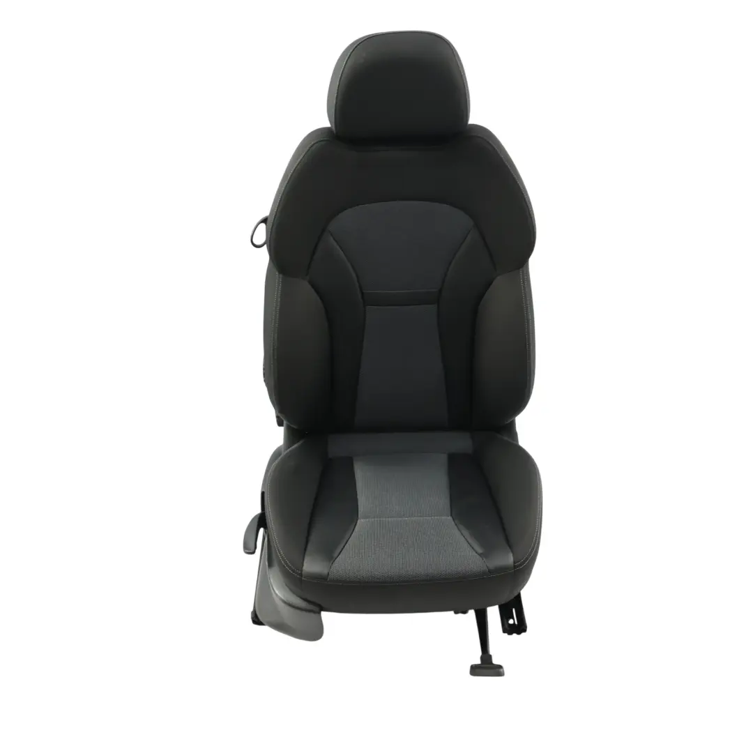 Audi A1 8X Asiento Delantero 3D Tela Negro Soul Gris Cliff Derecho - SKU 8X0881806K-1 - Número de pieza 8X0881806K