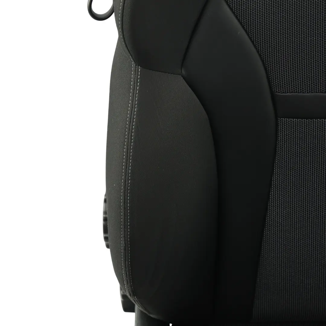 Audi A1 8X Asiento Delantero 3D Tela Negro Soul Gris Cliff Derecho - SKU 8X0881806K-1 - Número de pieza 8X0881806K