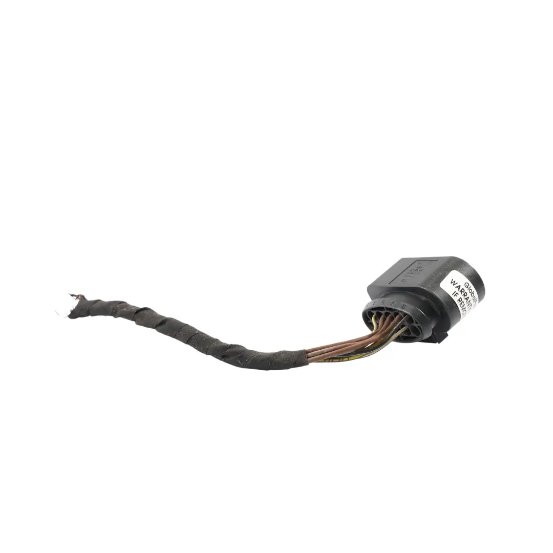 Wtyczka Gniazdo Lampy Lewy Przód do Audi A1 8X o numerze 8X0941003A Audi A1 8X Wtyczka Gniazdo Lampy Lewy Przód - SKU 8X0941003A-2 - Numer Części 8X0941003A