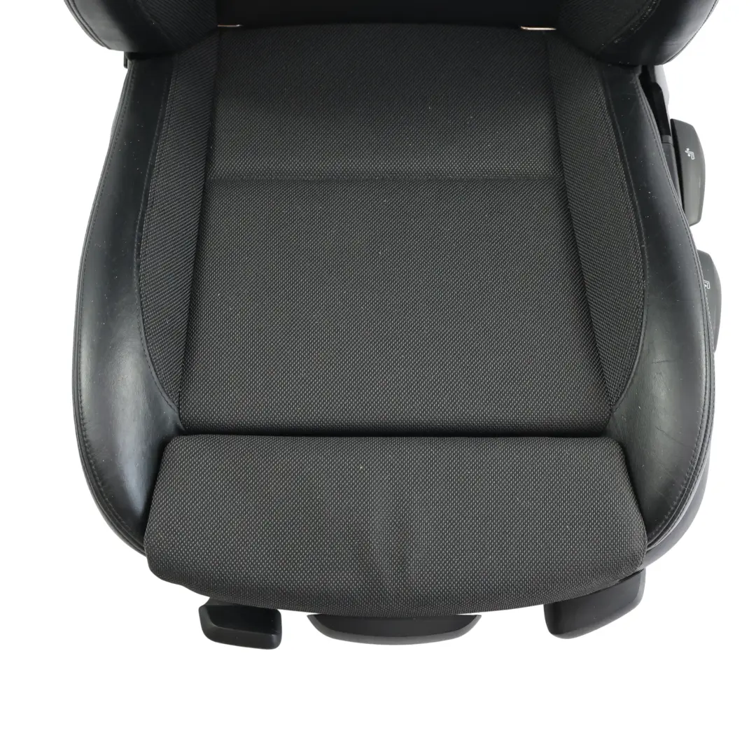 Sedile Anteriore Sport Tessuto/Pelle Antracite Sinistro per BMW E87 LCI con numero di parte 9179135 BMW E87 LCI Sedile Anteriore Sport Tessuto/Pelle Antracite Sinistro - SKU 9179135-1 - Numero di parte 9179135