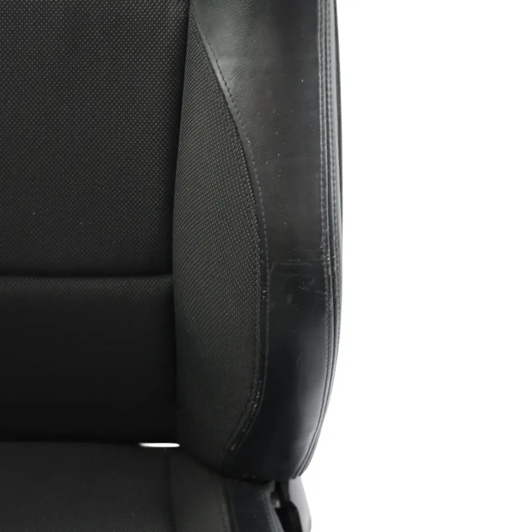 Sedile Anteriore Sport Tessuto/Pelle Antracite Sinistro per BMW E87 LCI con numero di parte 9179135 BMW E87 LCI Sedile Anteriore Sport Tessuto/Pelle Antracite Sinistro - SKU 9179135-1 - Numero di parte 9179135