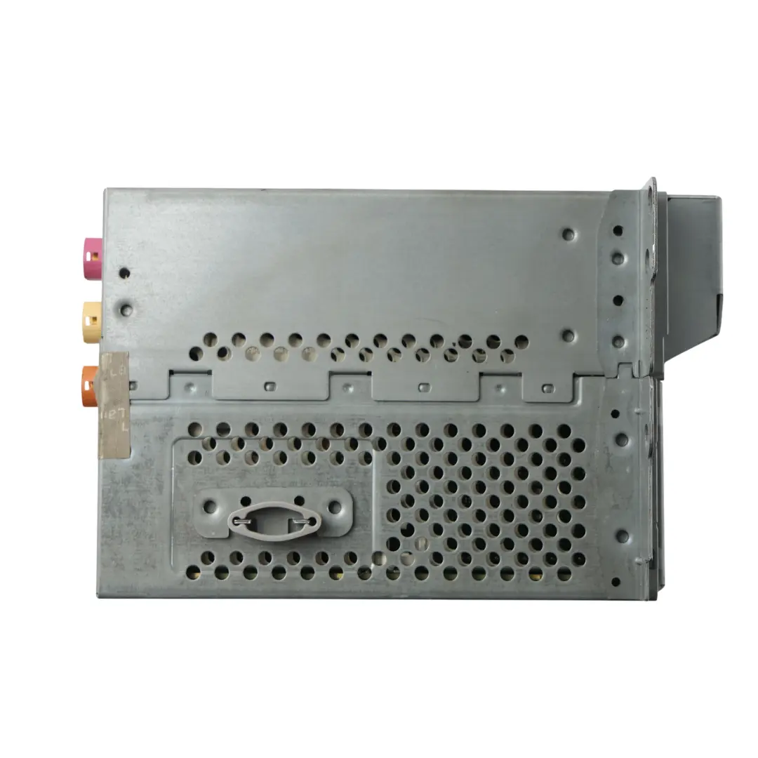 F18 F06 F01 F02 F04 Sat Navigation Radio Head Unit to BMW F10 F11 F12 F13 with Part number 9293395 BMW F10 F11 F12 F13 F18 F06 F01 F02 F04 Sat Navigation Radio Head Unit - SKU 9293395 - Part number 9293395