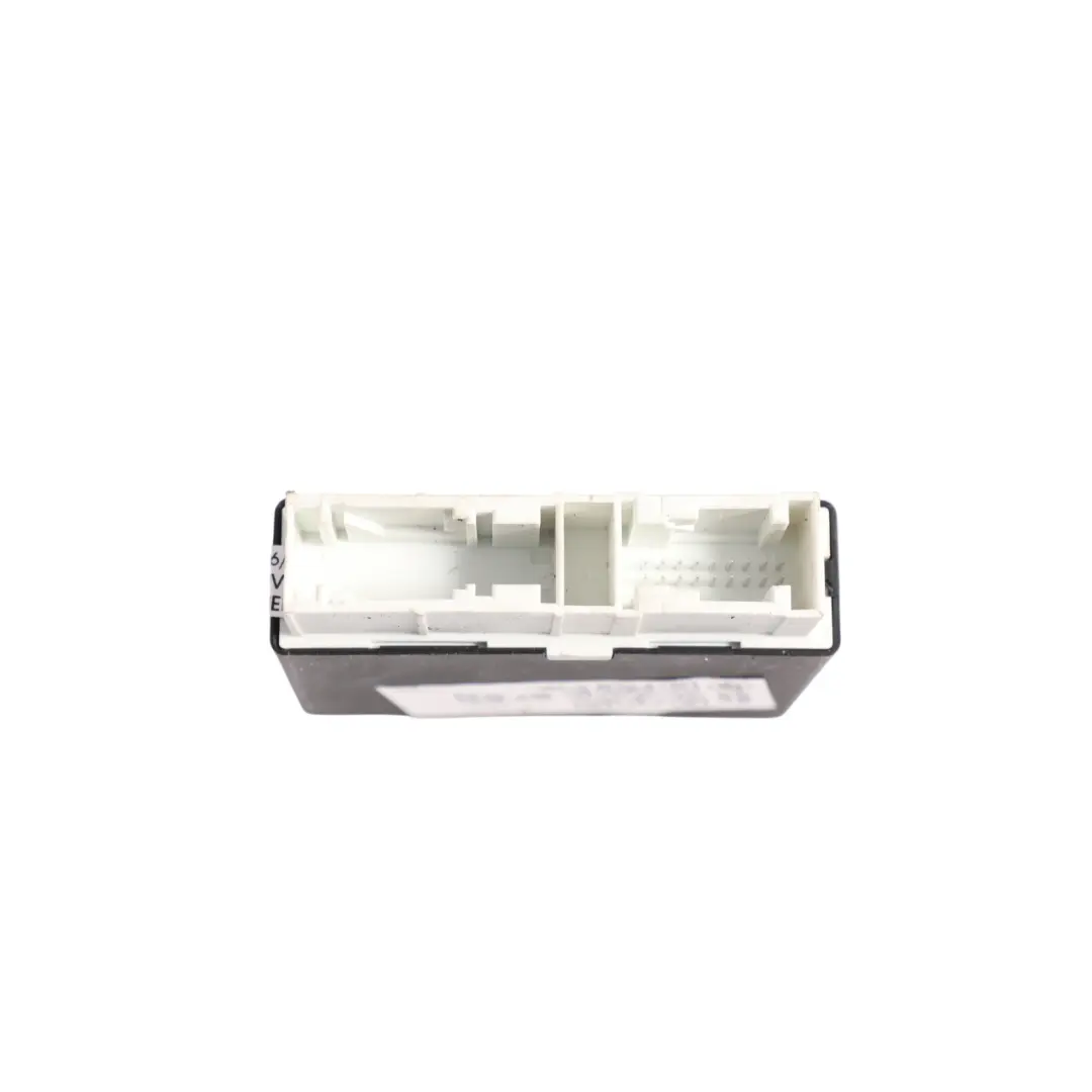 Parking Assistant Control Module to BMW F15 F16 F25 F26 F45 F46 F48 i3 with Part number 9495358 BMW F15 F16 F25 F26 F45 F46 F48 i3 Parking Assistant Control Module - SKU 9495358 - Part number 9495358