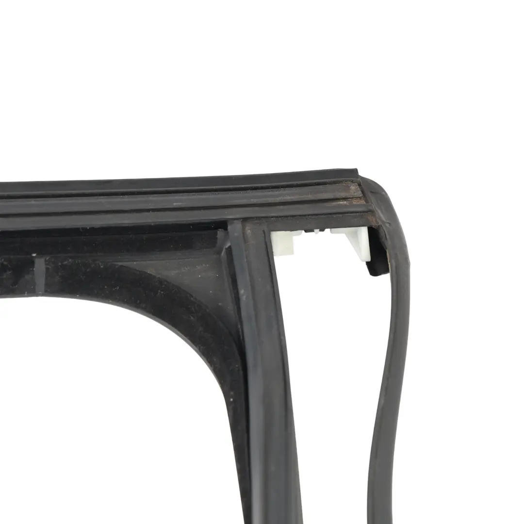 Porsche Cayenne 92A Mk2 Rama Uszczelka Szyby Drzwi Prawy Tył 7P0839432L - SKU 95853343203 - Numer Części 95853343203
