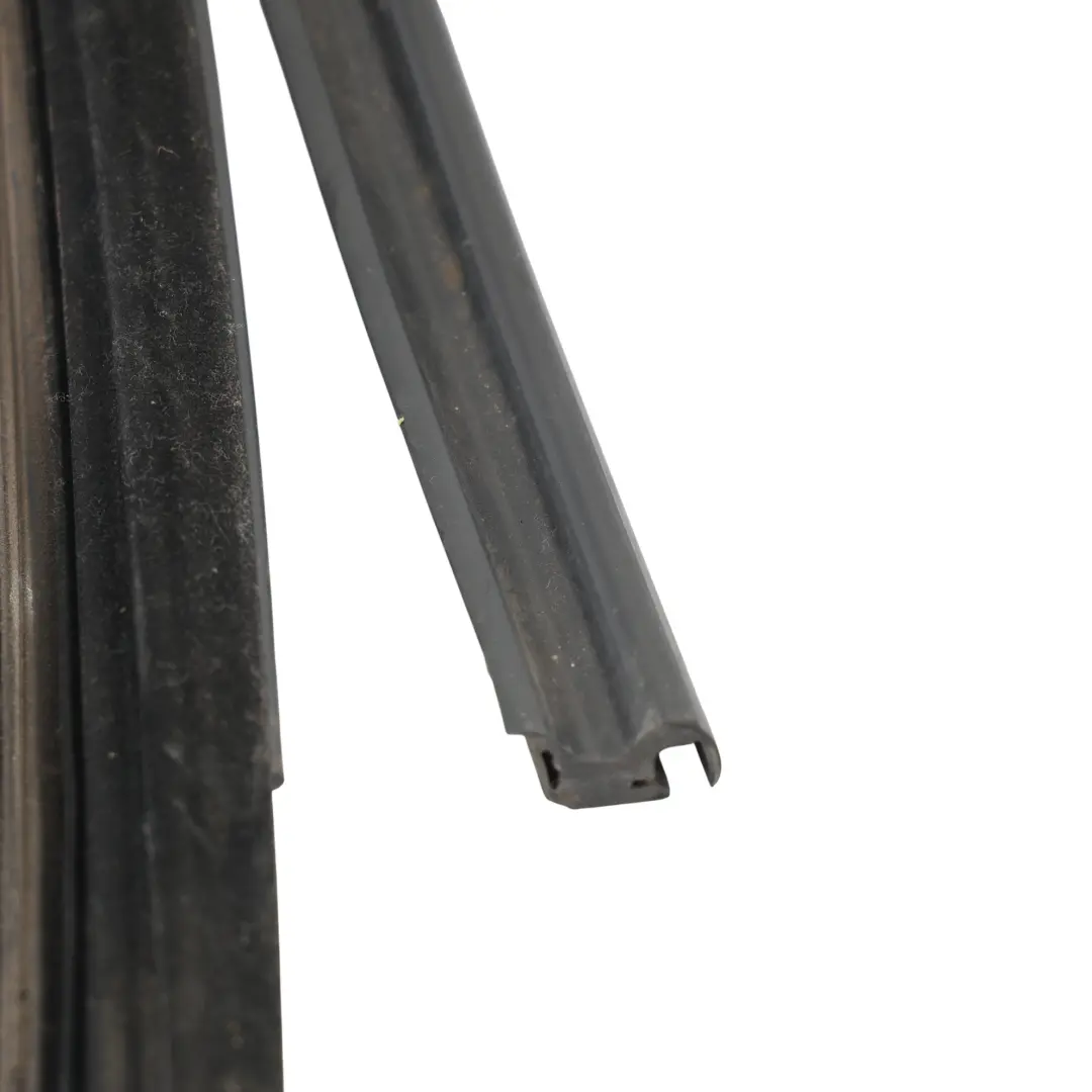 Porsche Cayenne 92A Mk2 Rear Door Window Guide Frame Right O/S 7P0839432L - SKU 95853343203 - Part number 95853343203