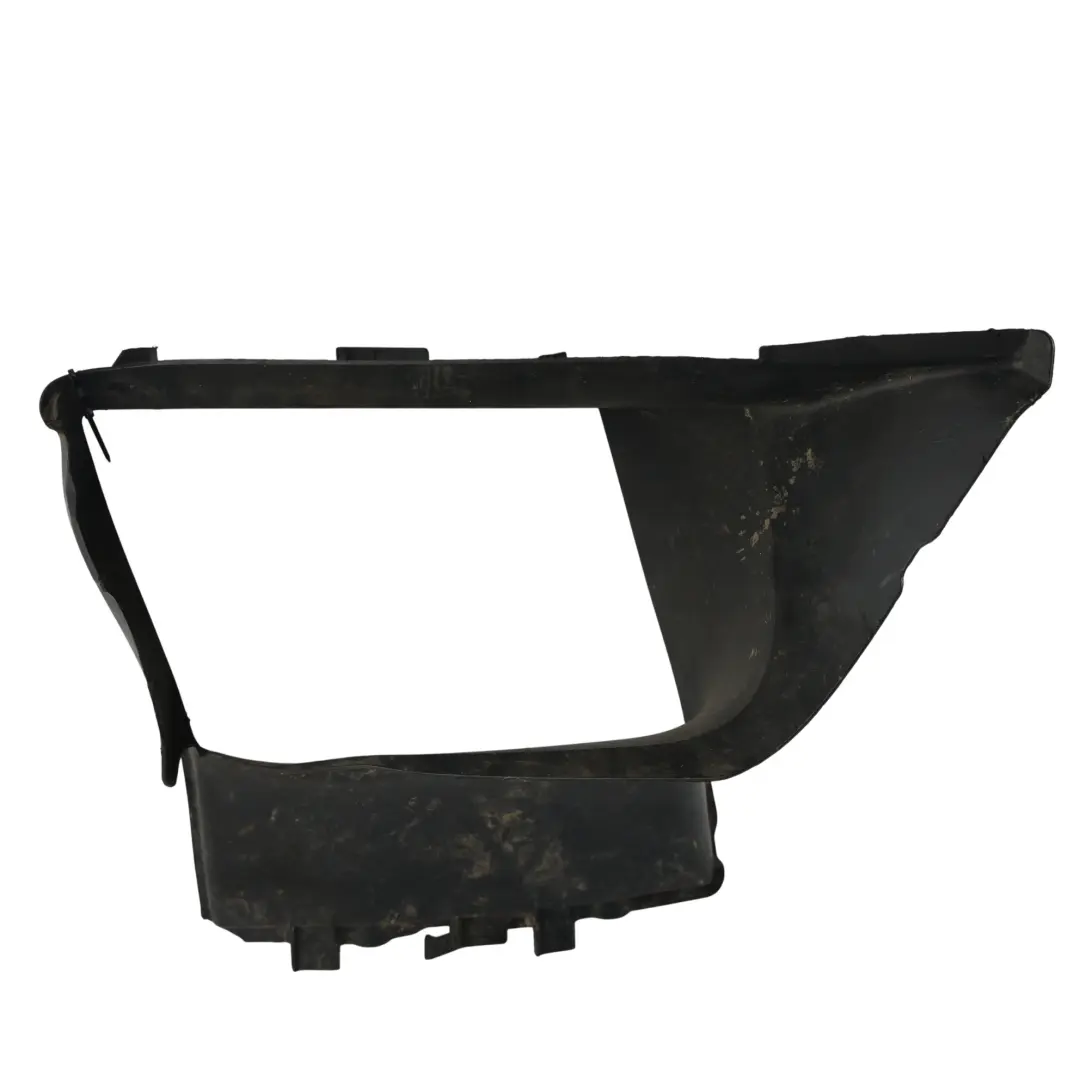Porsche Macan 95B Radiator Air Intake Duct Guide Right O/S - SKU 95B117336K - Part number 95B117336K
