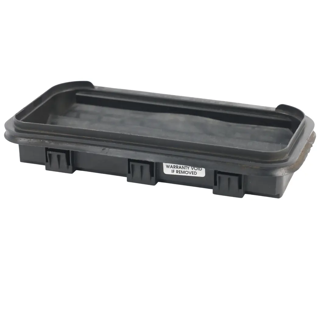 Belüftungsrahmen Hinten Seitenverkleidung für Porsche 718 Boxster 982 mit Teilenummer 98157204300 Porsche 718 Boxster 982 Belüftungsrahmen Hinten Seitenverkleidung - SKU 98157204300 - Teilenummer 98157204300
