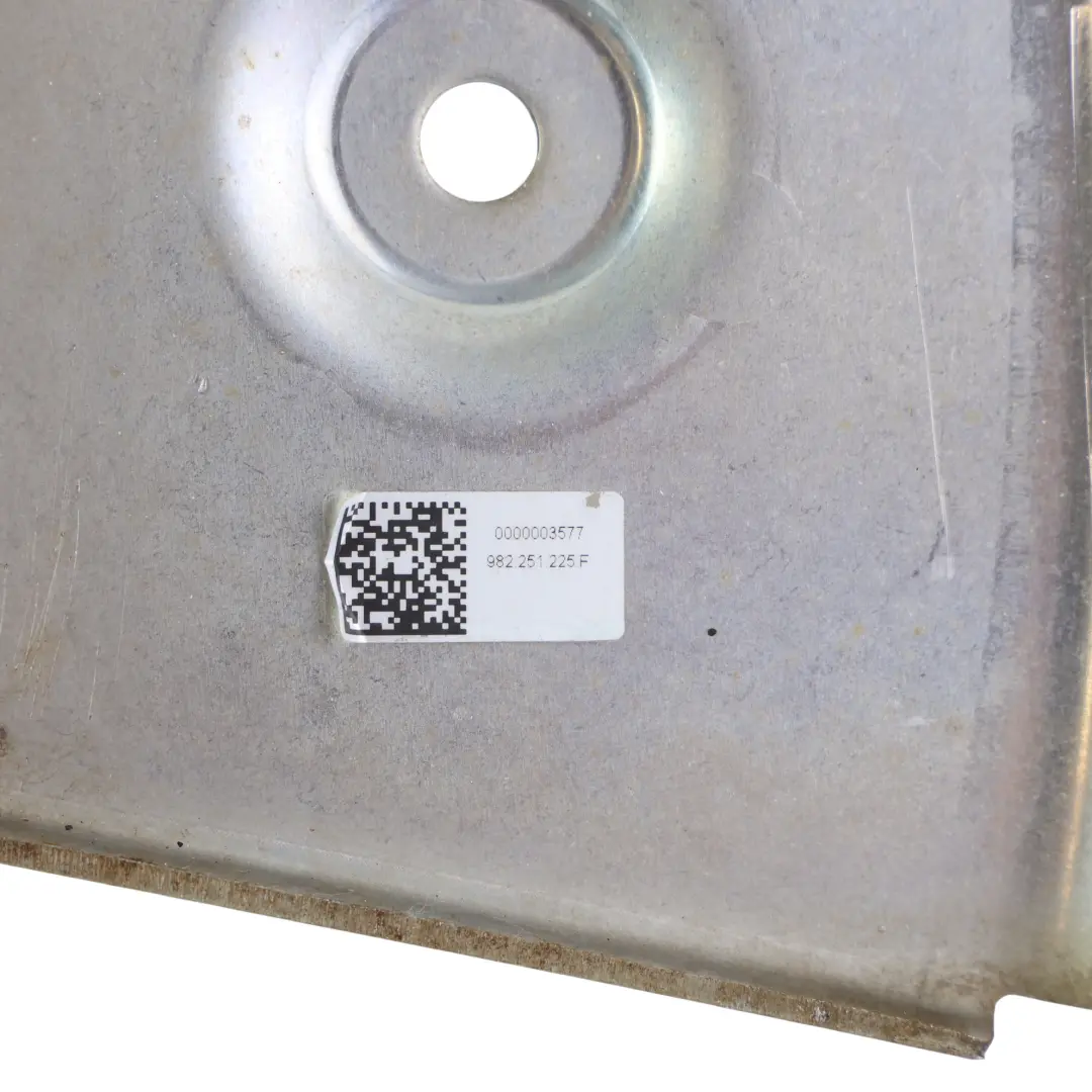 Auspuffanlage Halter Halterung für Porsche Boxster Cayman 982 mit Teilenummer 982251225F Porsche Boxster Cayman 982 Auspuffanlage Halter Halterung - SKU 982251225F - Teilenummer 982251225F