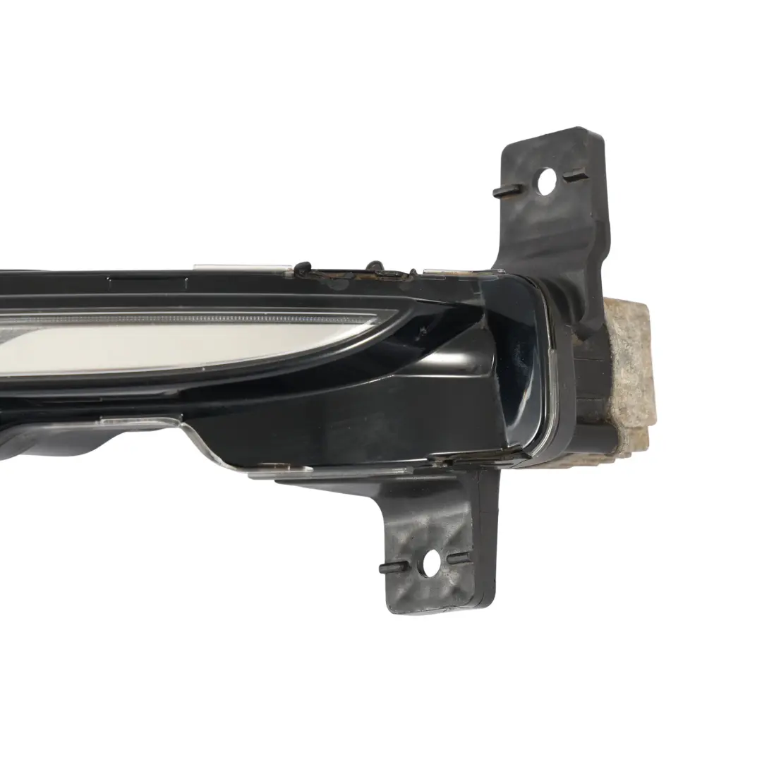Additional Headlight Headlamp Right O/S to Porsche 718 Boxster 982 with Part number 982953042B Porsche 718 Boxster 982 Additional Headlight Headlamp Right O/S - SKU 982953042B - Part number 982953042B
