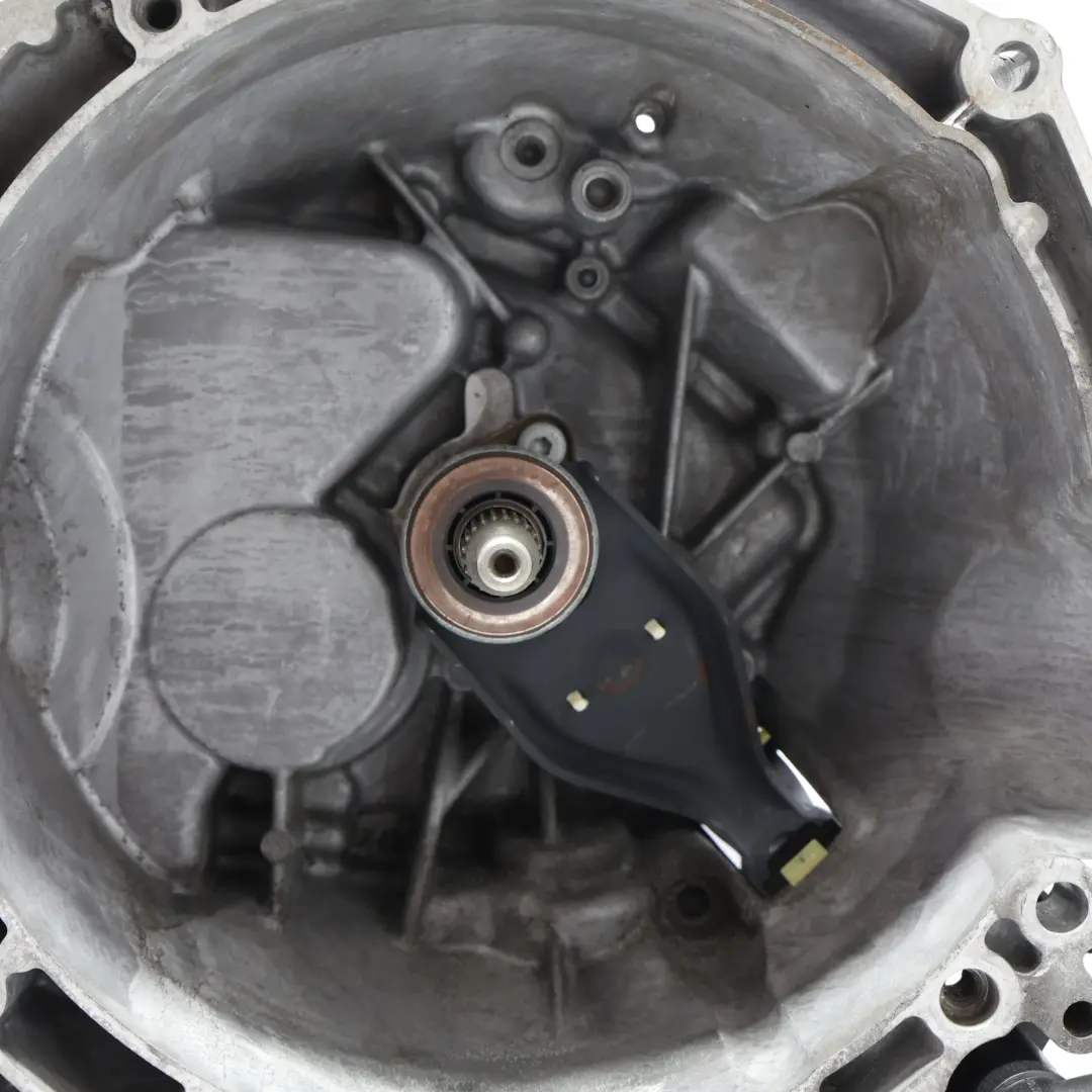 Gearbox 6 Speed STT WARRANTY to Citroën Relay Boxer III 2.2 HDI Manual with Part number 9836567180 Citroën Relay Boxer III 2.2 HDI Manual Gearbox 6 Speed STT WARRANTY - SKU 9836567180 - Part number 9836567180