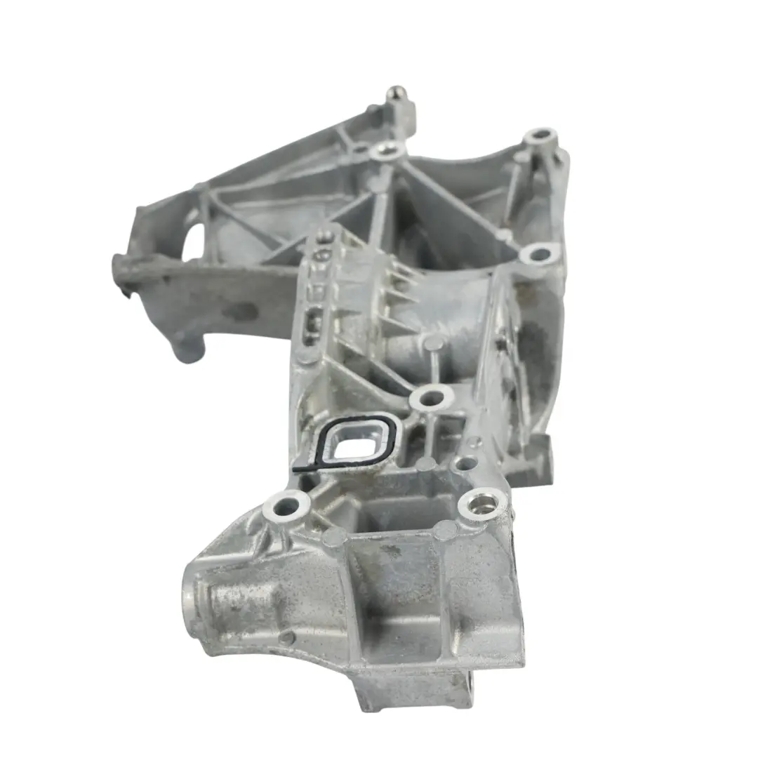 B38X B38A15P Couvercle Carter Pompe Liquide Refroidissement pour BMW X1 U11 à propos du numéro de pièce 9845234 BMW X1 U11 B38X B38A15P Couvercle Carter Pompe Liquide Refroidissement - SKU 9845234-1 - Numéro de pièce 9845234