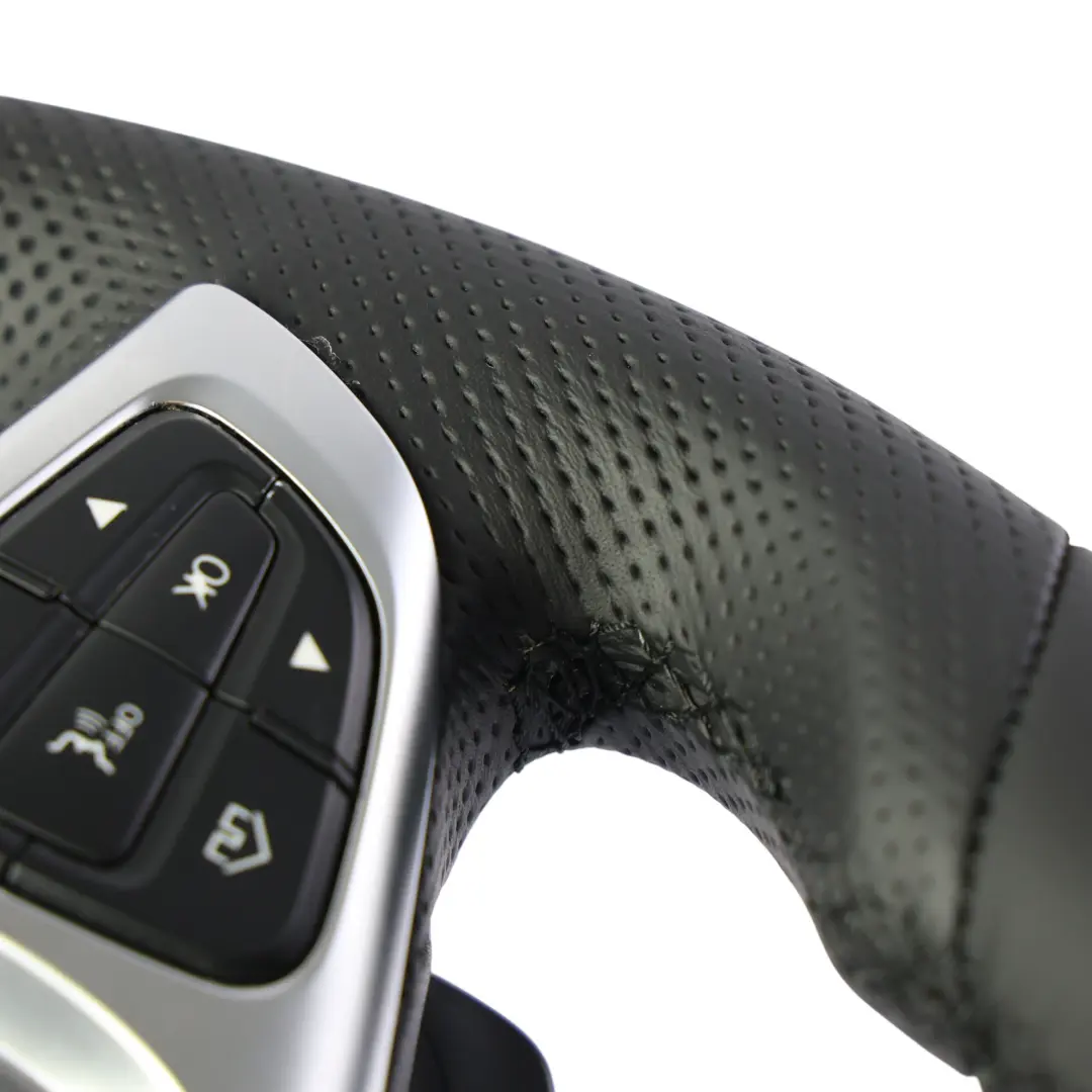 Nero Pelle Multifunzione NOVITÀ Cambio Paddle NUOVO per Mercedes W205 C253 Volante con numero di parte A0004603803 Mercedes W205 C253 Volante Nero Pelle Multifunzione NOVITÀ Cambio Paddle NUOVO - SKU A0004603803-5 - Numero di parte A0004603803