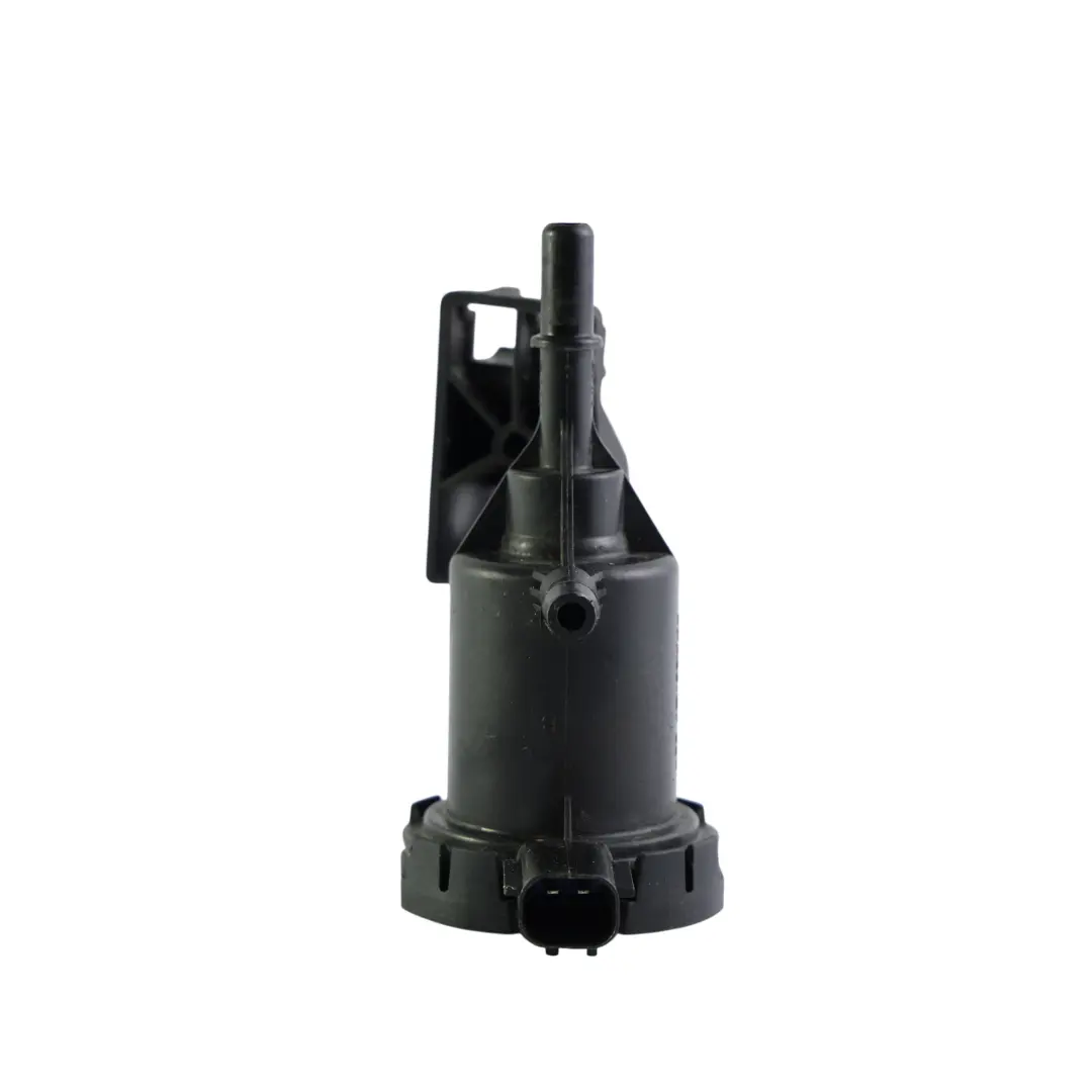 Mercedes W176 W205 X253 Benzynowy Elektrozawór Podciśnienia - SKU A0004764536 - Numer Części A0004764536