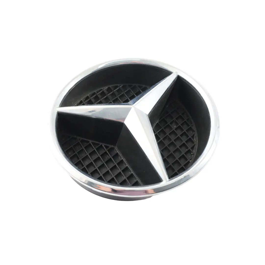 Mercedes W176 W204 W205 Logo Emblema Insignia Capó Delantero Cromado - SKU A0008880060-3 - Número de pieza A0008880060