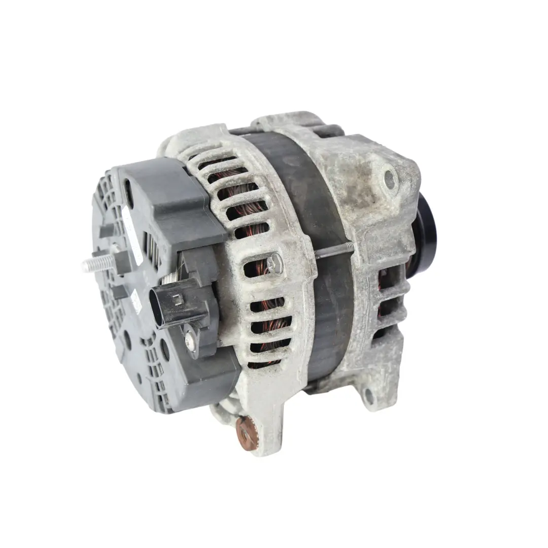 Alternator do Mercedes W176 C117 X156 X117 Benzyna o numerze A0009060803 Mercedes W176 C117 X156 X117 Benzyna Alternator - SKU A0009060803 - Numer Części A0009060803