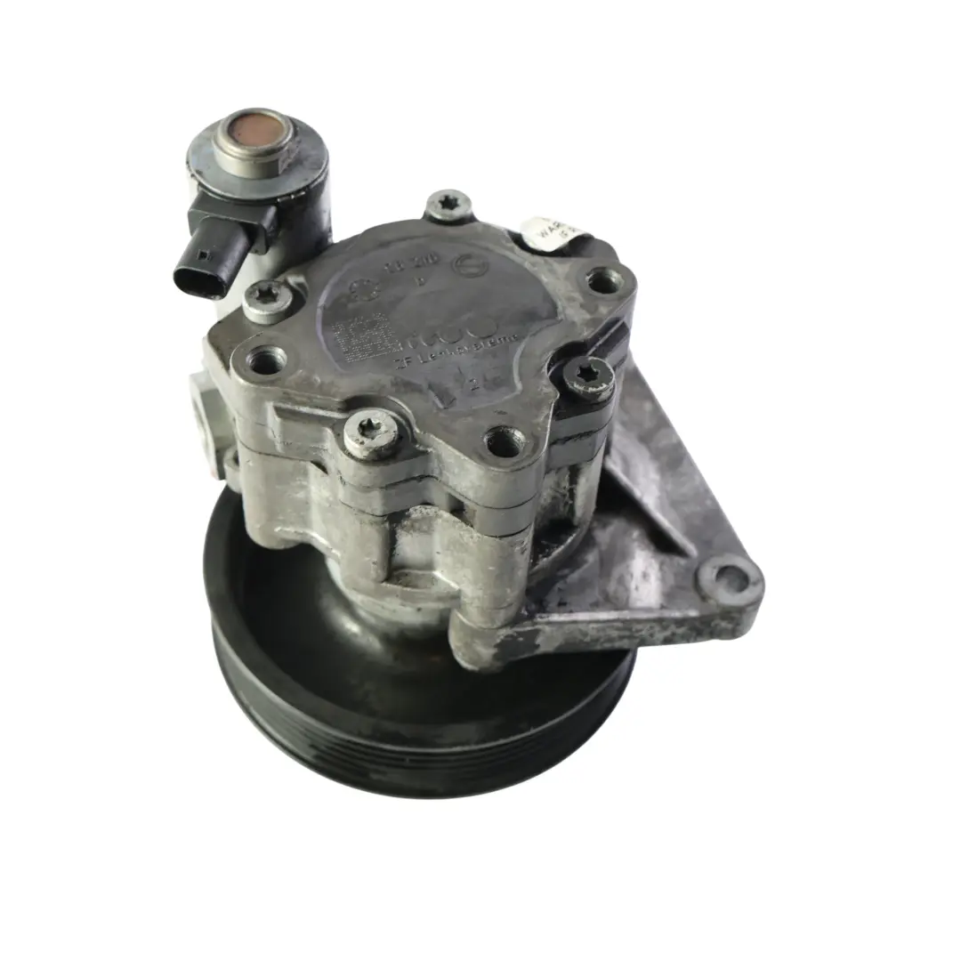 Steering Pump OM651 Mechanical Oil to Mercedes W639 W906 Power with Part number A0064666601 Mercedes W639 W906 Power Steering Pump OM651 Mechanical Oil - SKU A0064666601-3 - Part number A0064666601