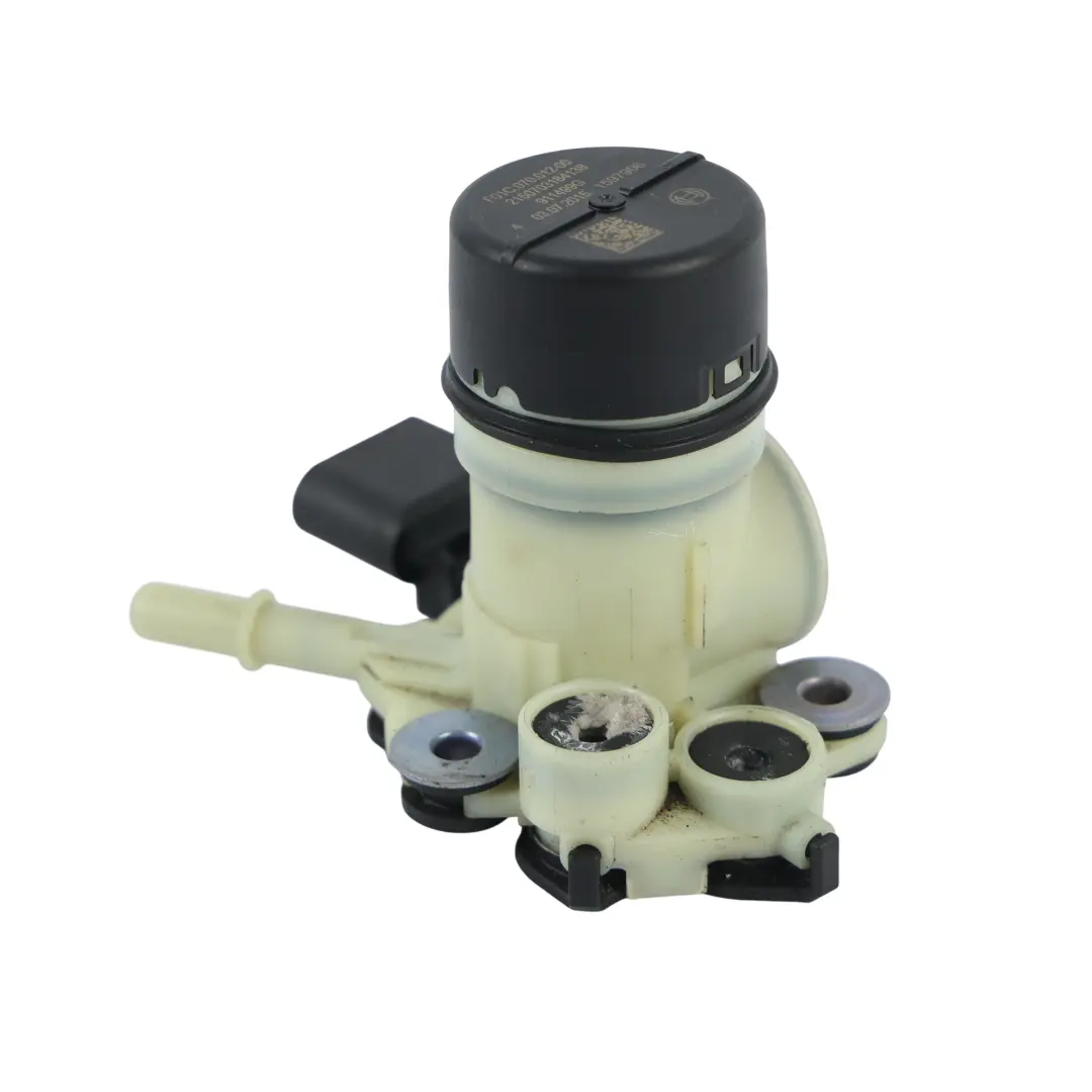 AdBlue Fluid Tank Reservoir Pump F01C250151 to Mercedes W205 S205 with Part number A0994710475 Mercedes W205 S205 AdBlue Fluid Tank Reservoir Pump F01C250151 - SKU A0994710475-1 - Part number A0994710475