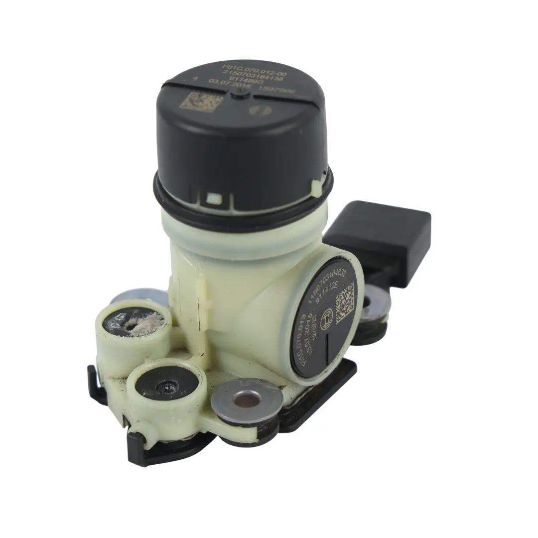 AdBlue Fluid Tank Reservoir Pump F01C250151 to Mercedes W205 S205 with Part number A0994710475 Mercedes W205 S205 AdBlue Fluid Tank Reservoir Pump F01C250151 - SKU A0994710475-1 - Part number A0994710475