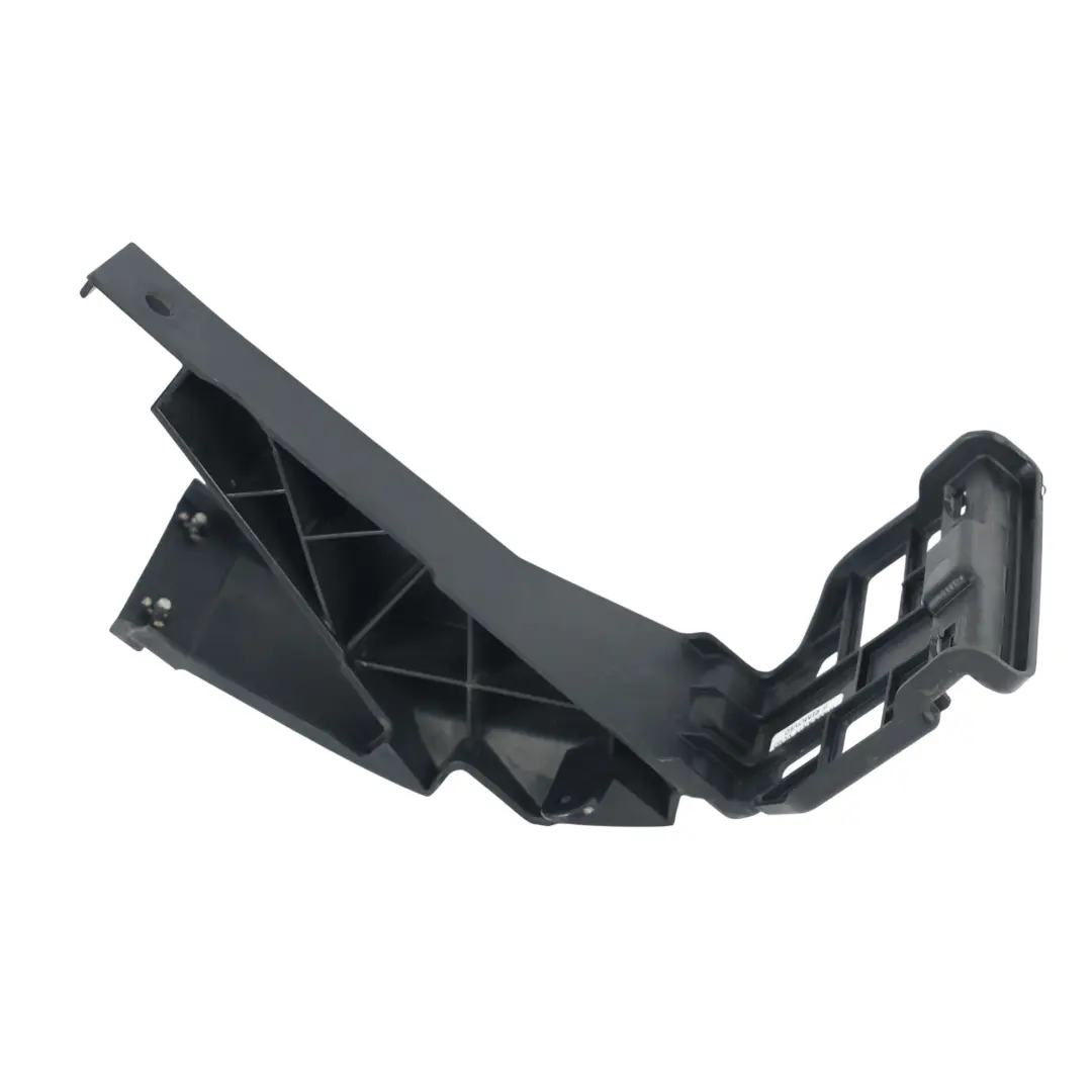 Soporte Parachoques Trasero Derecho para Mercedes C117 CLA 45 con número de pieza A1178852401 Mercedes C117 CLA 45 Soporte Parachoques Trasero Derecho - SKU A1178852401 - Número de pieza A1178852401