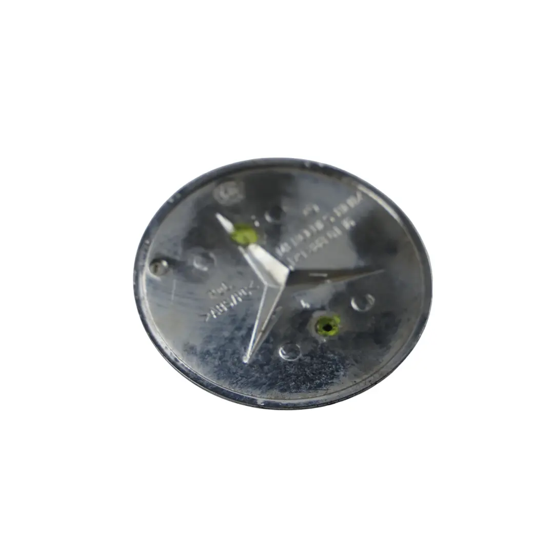 Stemma Frontale Cofano Logo per Mercedes W168 W245 CL203 con numero di parte A1298880116 Mercedes W168 W245 CL203 Stemma Frontale Cofano Logo - SKU A1298880116-1 - Numero di parte A1298880116