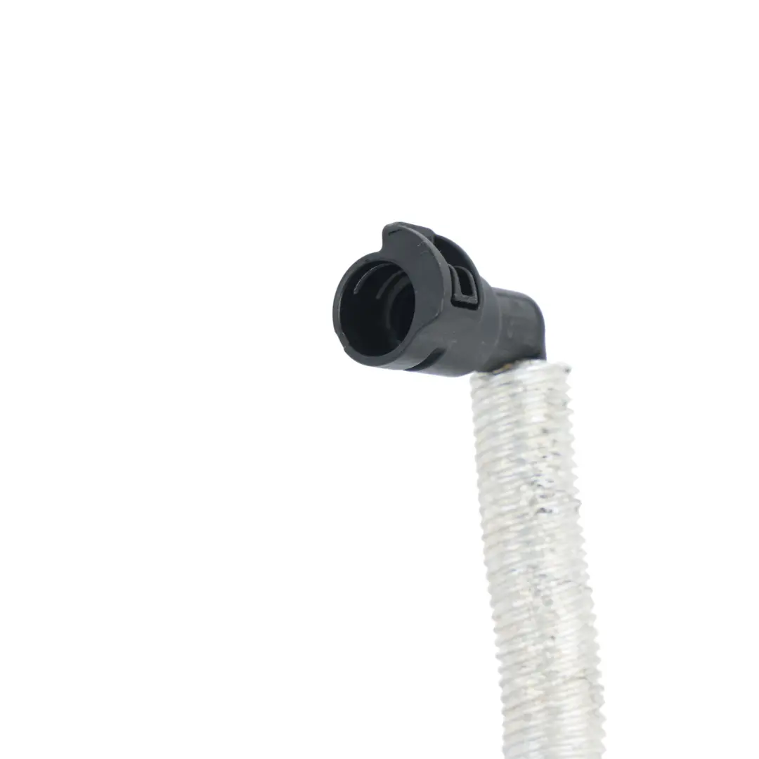 Tuyau Conduite Liquide Refroidissement M133 pour Mercedes C117 W176 AMG à propos du numéro de pièce A1330106800 Mercedes C117 W176 AMG Tuyau Conduite Liquide Refroidissement M133 - SKU A1330106800 - Numéro de pièce A1330106800