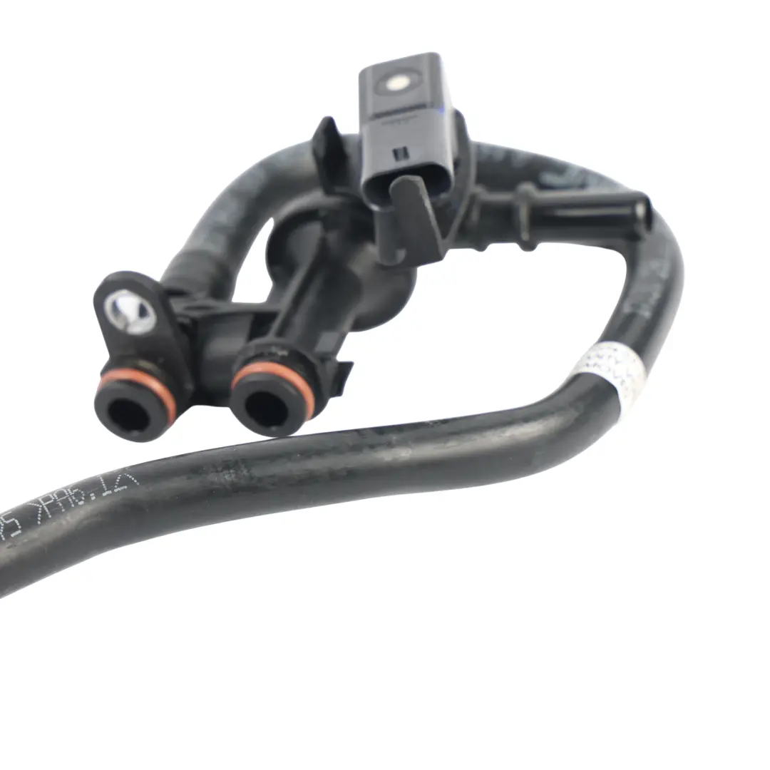 Breather Air Pipe Hose Line M133 to Mercedes C117 W176 Engine with Part number A1330106900 Mercedes C117 W176 Engine Breather Air Pipe Hose Line M133 - SKU A1330106900 - Part number A1330106900