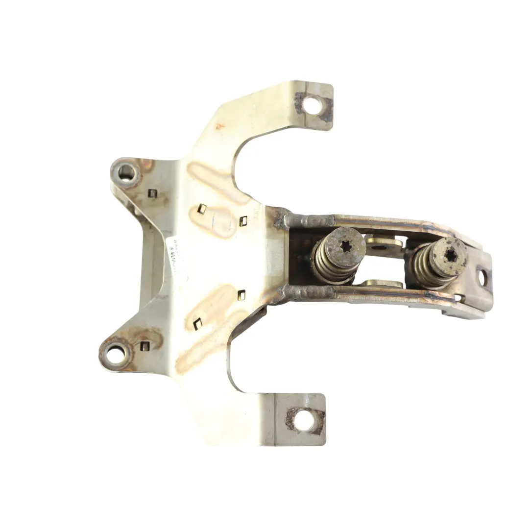Mercedes W176 M133 Supporto Staffa Montaggio Turbocompressore - SKU A1330900541-1 - Numero di parte A1330900541