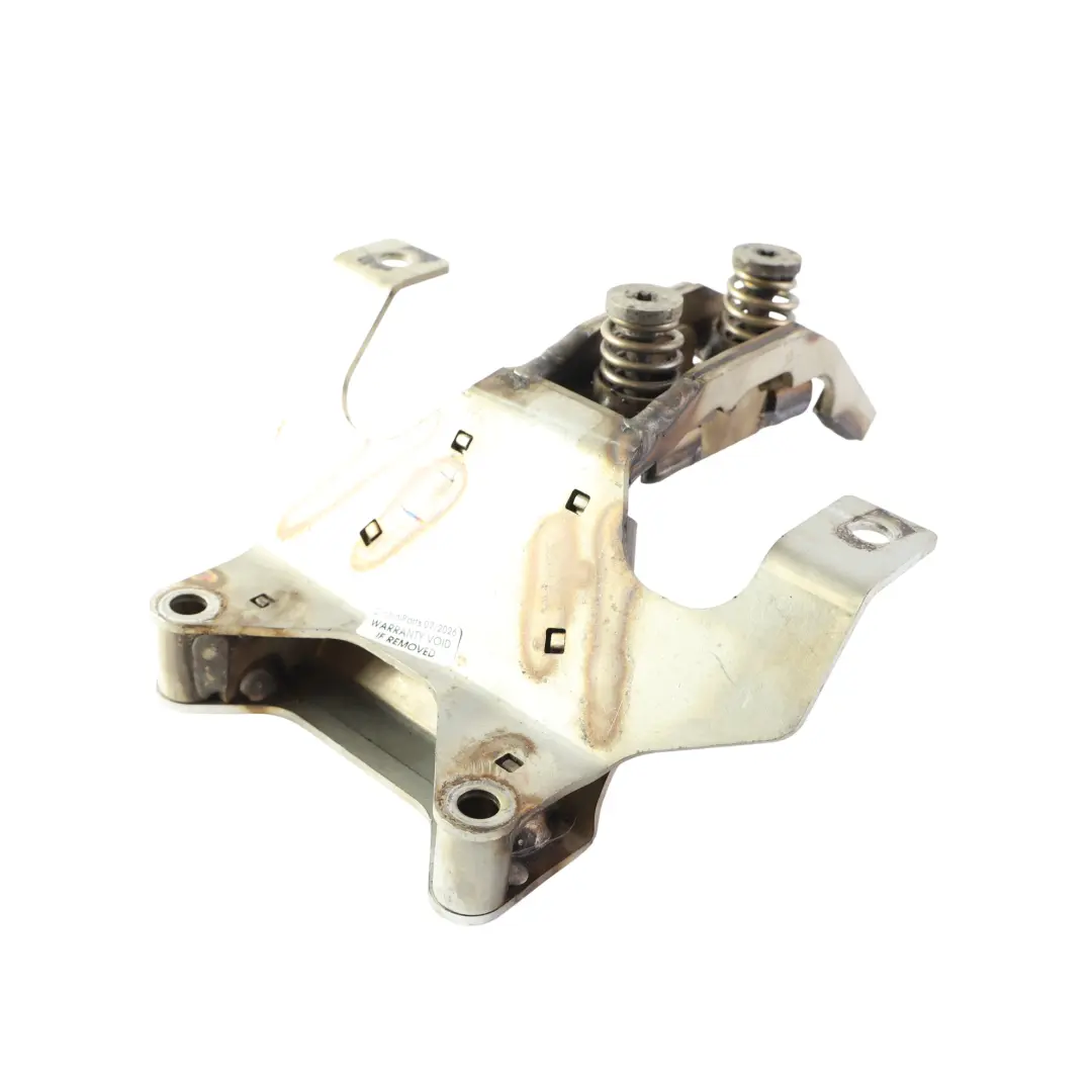 Mercedes W176 M133 Soporte Bracket Turbocompresor - SKU A1330900541-1 - Número de pieza A1330900541