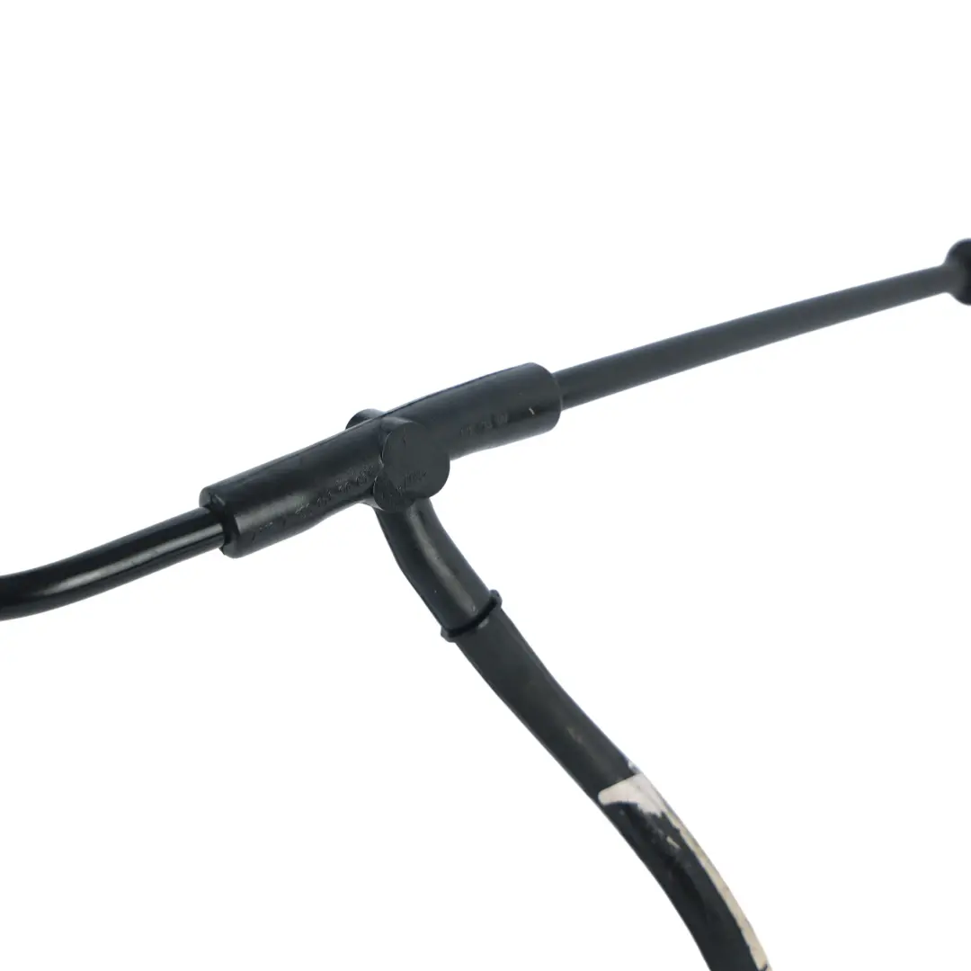Depósito Vacío Línea Manguera Tubo para Mercedes C204 con número de pieza A1560700938 Mercedes C204 Depósito Vacío Línea Manguera Tubo - SKU A1560700938 - Número de pieza A1560700938