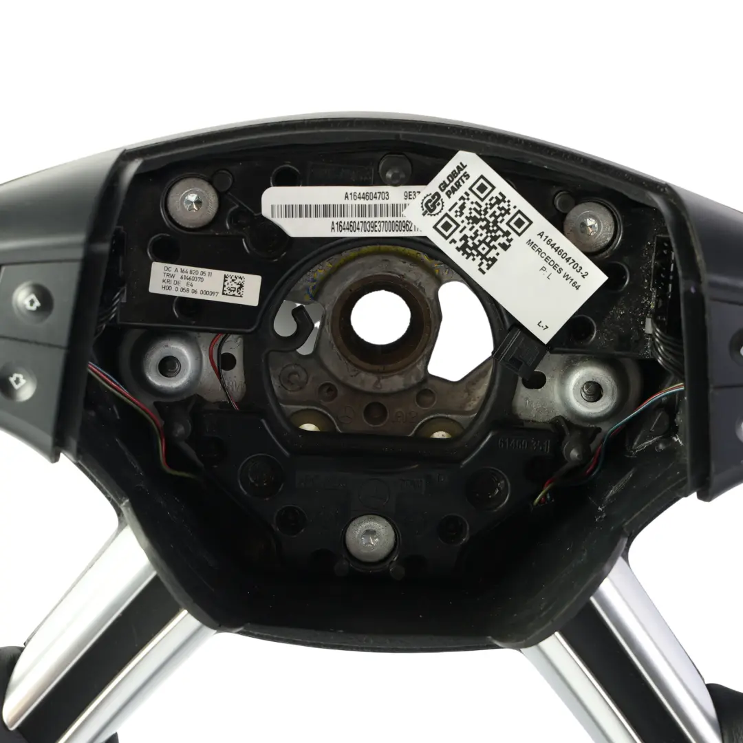 Mercedes ML W164 NUEVO Volante de Cuero Negro Multifunción - SKU A1644604703-2 - Número de pieza A1644604703