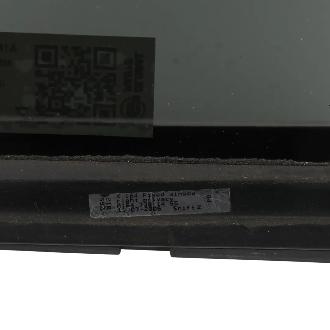 Door Quarter Window Glass Glazing Right O/S AS3 to Mercedes X164 Rear with Part number A1647301455 Mercedes X164 Rear Door Quarter Window Glass Glazing Right O/S AS3 - SKU A1647301455 - Part number A1647301455